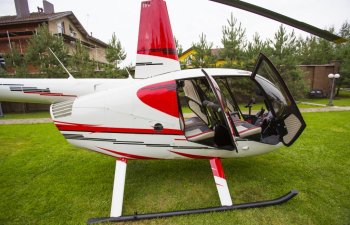 Robinson R44