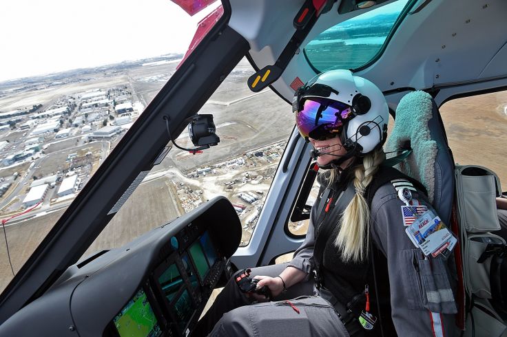 Как стать пилотом вертолета в России